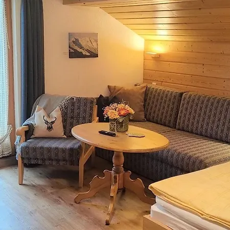 Gaestehaus Luitz-kennerknecht Guest house Fischen im Allgaeu
