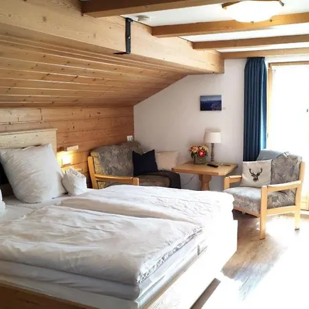 Gaestehaus Luitz-kennerknecht Penzion Fischen im Allgaeu
