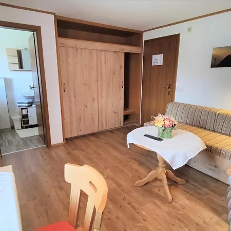 Gaestehaus Luitz-kennerknecht Penzion Fischen im Allgaeu