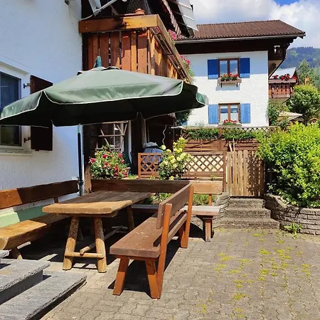 Πανσιόν Gaestehaus Luitz-kennerknecht *